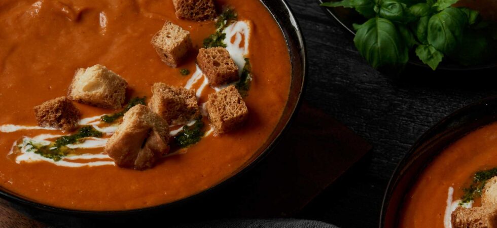 Roasted Tomato & Basil Soup