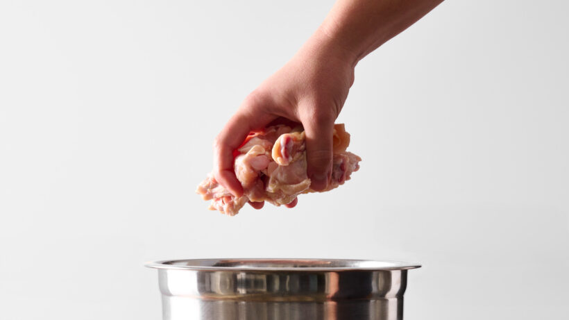 Dry-brining for crispy chicken wings.