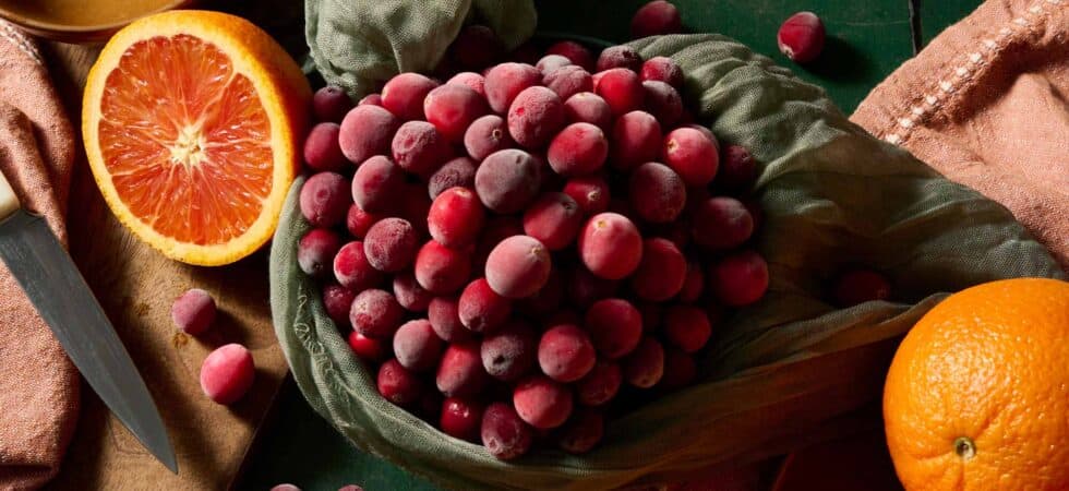 cranberries and oranges for cranberry sauce with orange juice.