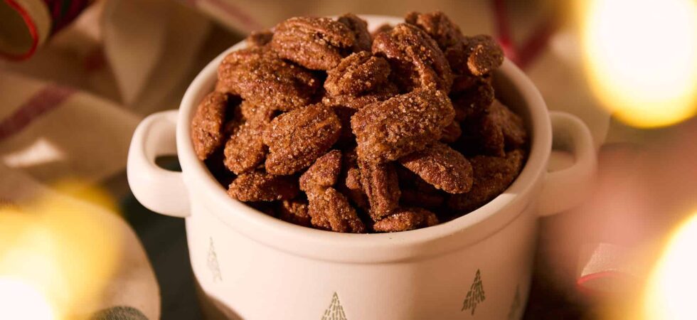 Cinnamon Roasted Pecans in a bowl